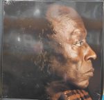 The Best Of Miles Davis;vinyl_record gramophone house