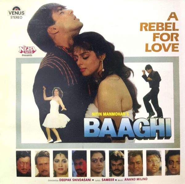 Baaghi;vinyl_record gramophone house