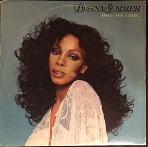 Donna Summer;vinyl_record gramophone house