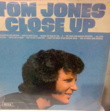 Tom Jones;vinyl_record gramophone house