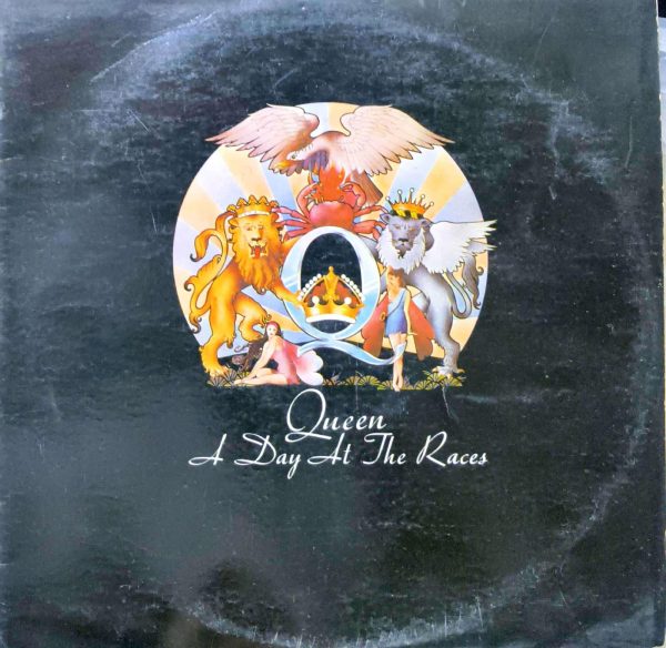 Queen;vinyl_record gramophone house