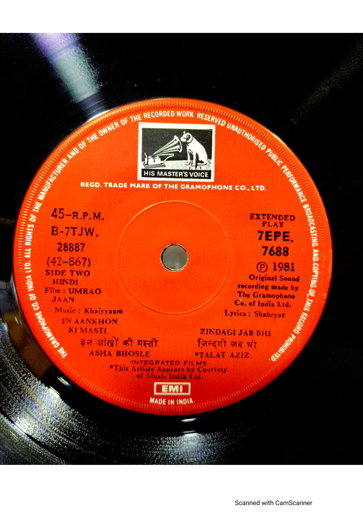 page_051 Umrao Jaan;vinyl_record gramophone house