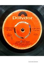 Johny Mera Naam;vinyl_record gramophone house
